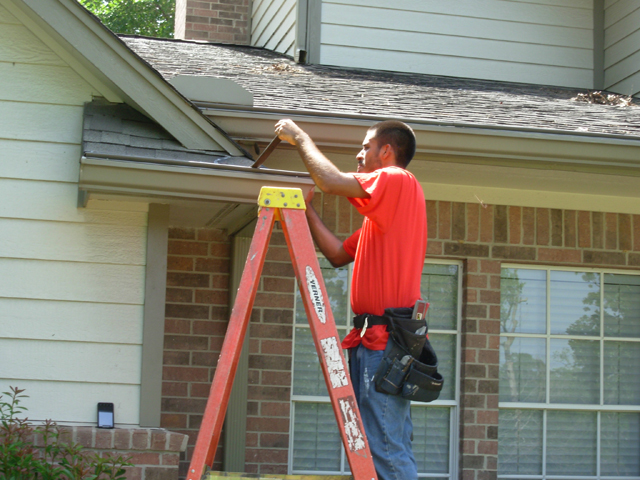 Gutter Repair Service 